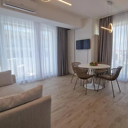 Apartment Infinity 306 Pool &