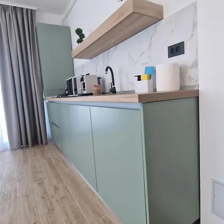 Infinity 306 Pool & Apartament *