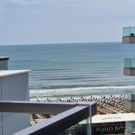 Infinity 306 Pool & Apartament *